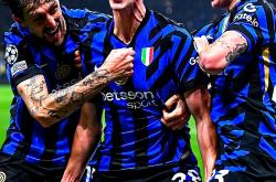 开云体育官方网站-国际米兰后防线犯错，导致失败