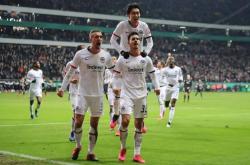 开云官方app入口-不莱梅胜法兰克福，积分榜上升至第六的简单介绍