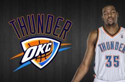 开云体育中国官网-双线战场的绝对主宰，多特闪电撕裂神话，梅西神迹再筑天堑