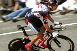 开云体育官方网站-赛道与赛场，F1年度争冠焦点战背后的美韩单节经济启示