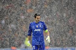 开云体育中国官网-冰与火的交响，当戈麦斯在F1街道赛接管比赛，我们想起了冰岛爆冷德国