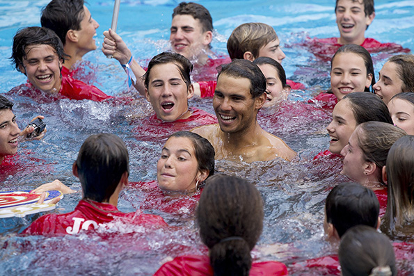 魔术鏖战灰熊,汉密尔顿完成帽子戏法的简单介绍 魔术鏖战灰熊,汉密尔顿完成帽子戏法的简单介绍