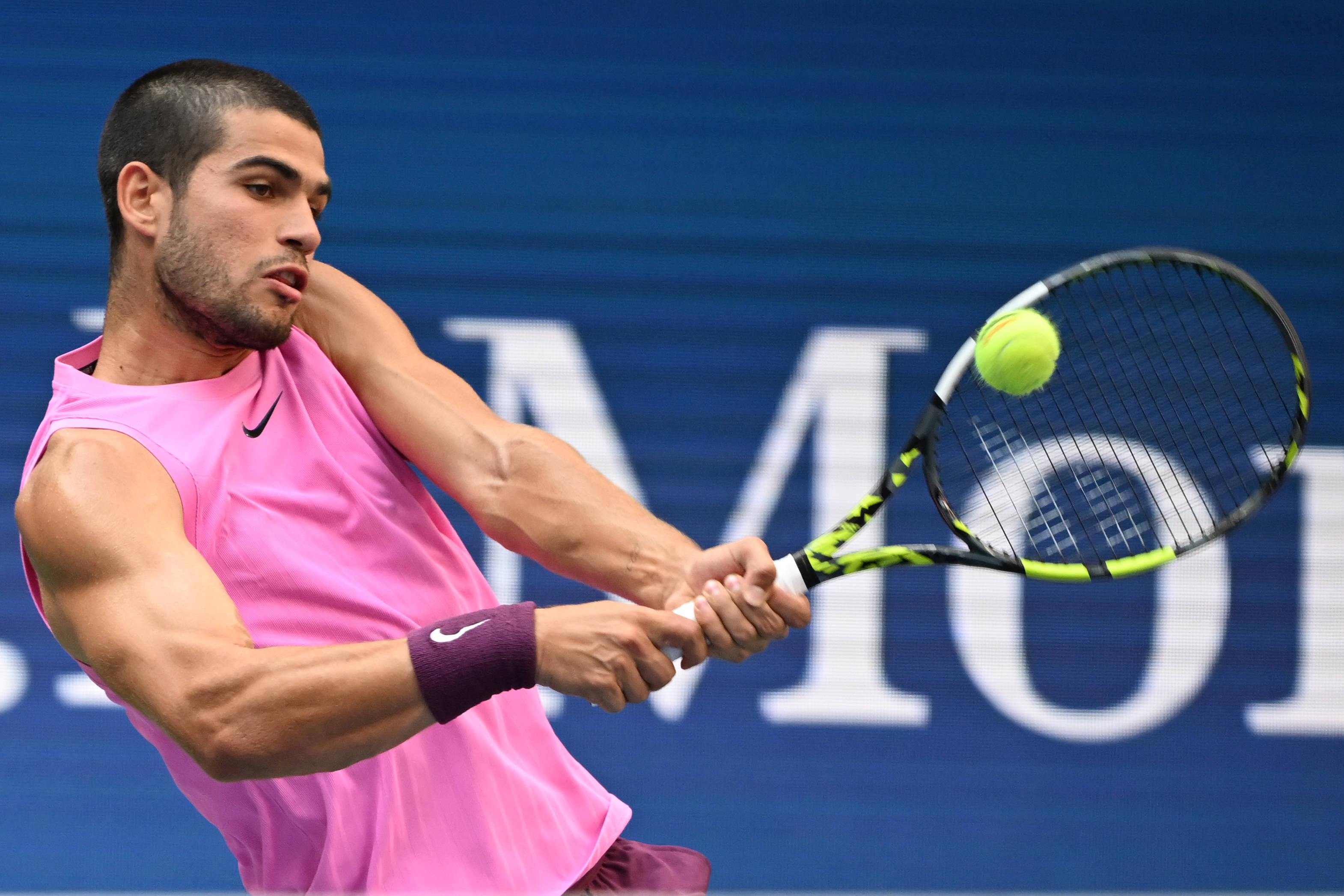 世界网球队逆转意大利网球队，阿尔卡拉斯统治全场