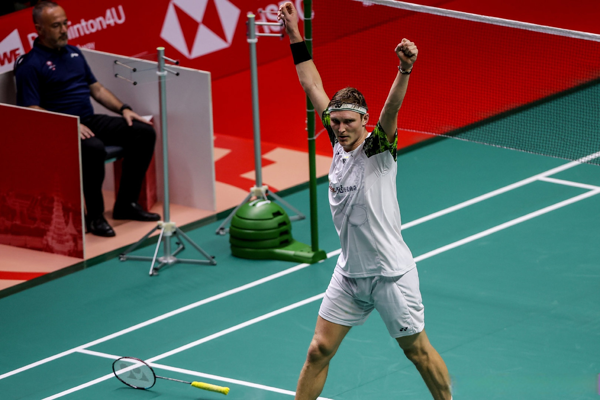 包含韩国羽毛球队完胜日本羽毛球队，安赛龙惊艳世界的词条