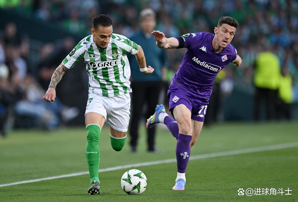 关于佛罗伦萨后防表现稳固,守住三分关键胜利的信息 关于佛罗伦萨后防表现稳固,守住三分关键胜利的信息