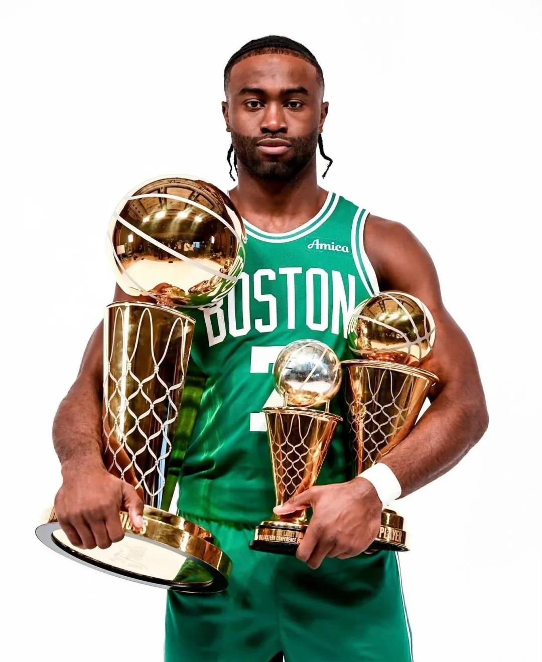 关于热火血洗黄蜂，杰伦·布朗制霸全场的信息