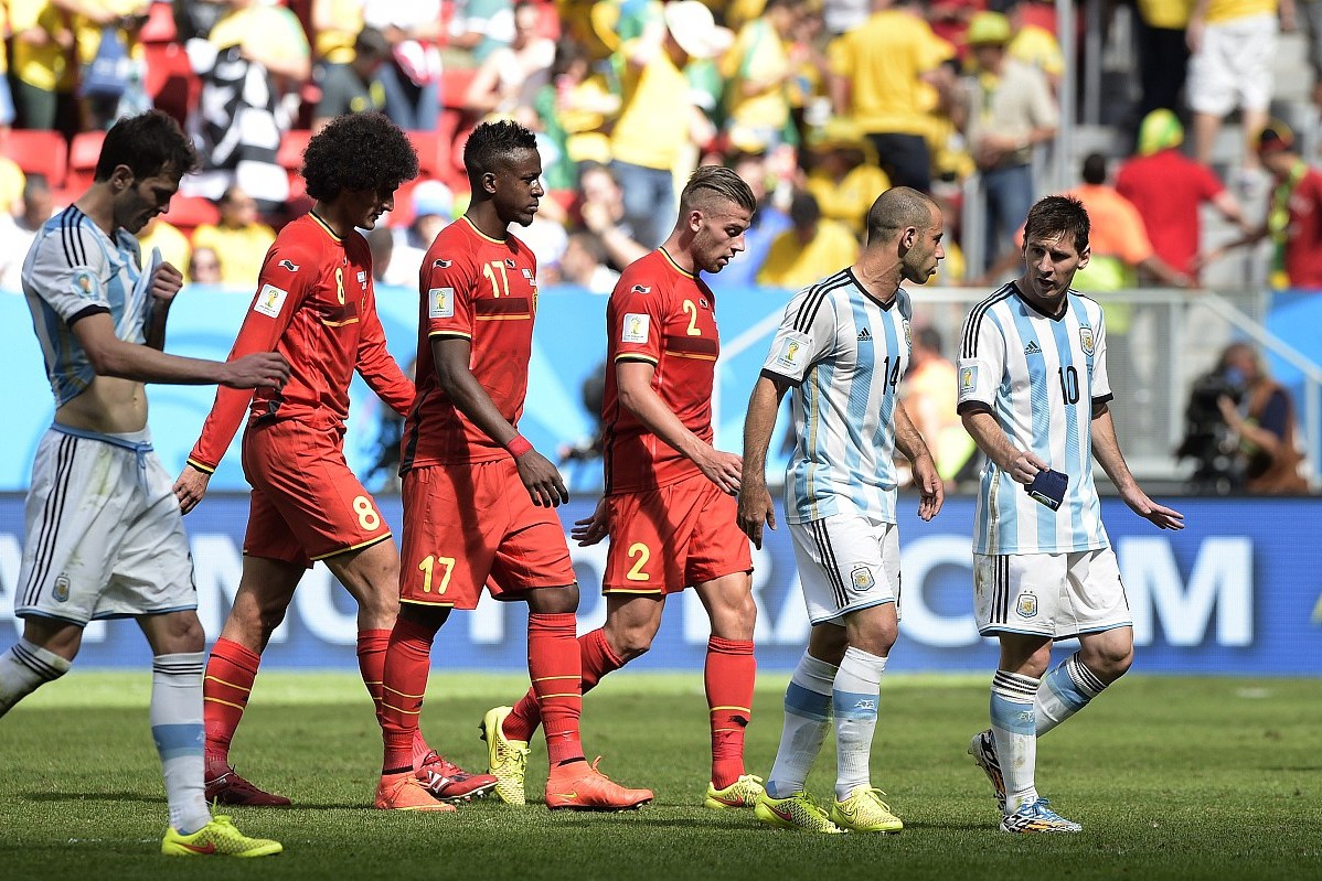 那不勒斯客场争胜意甲争夺不断激烈的简单介绍 那不勒斯客场争胜意甲争夺不断激烈的简单介绍