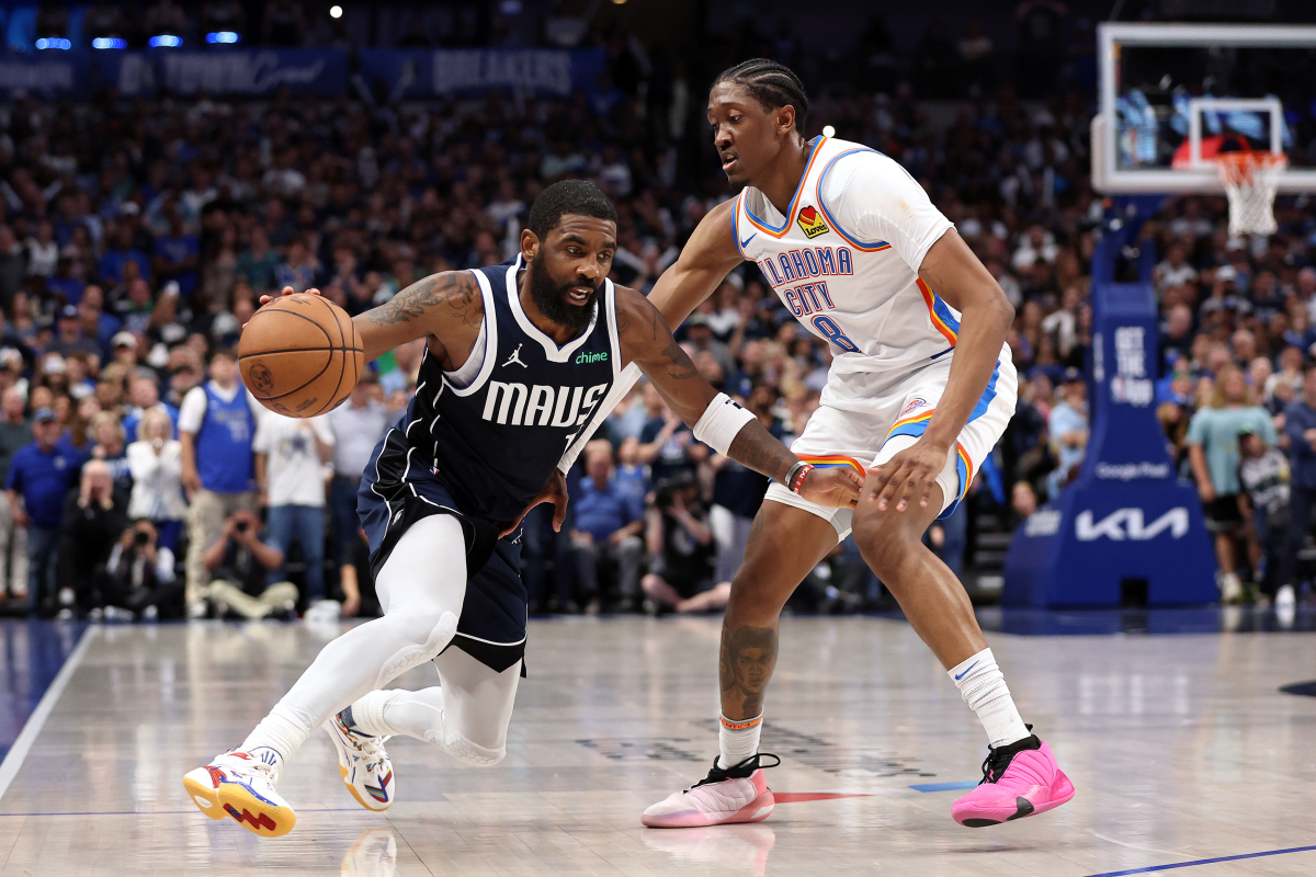 包含独行侠闪耀舞台，连续击败多支对手的词条