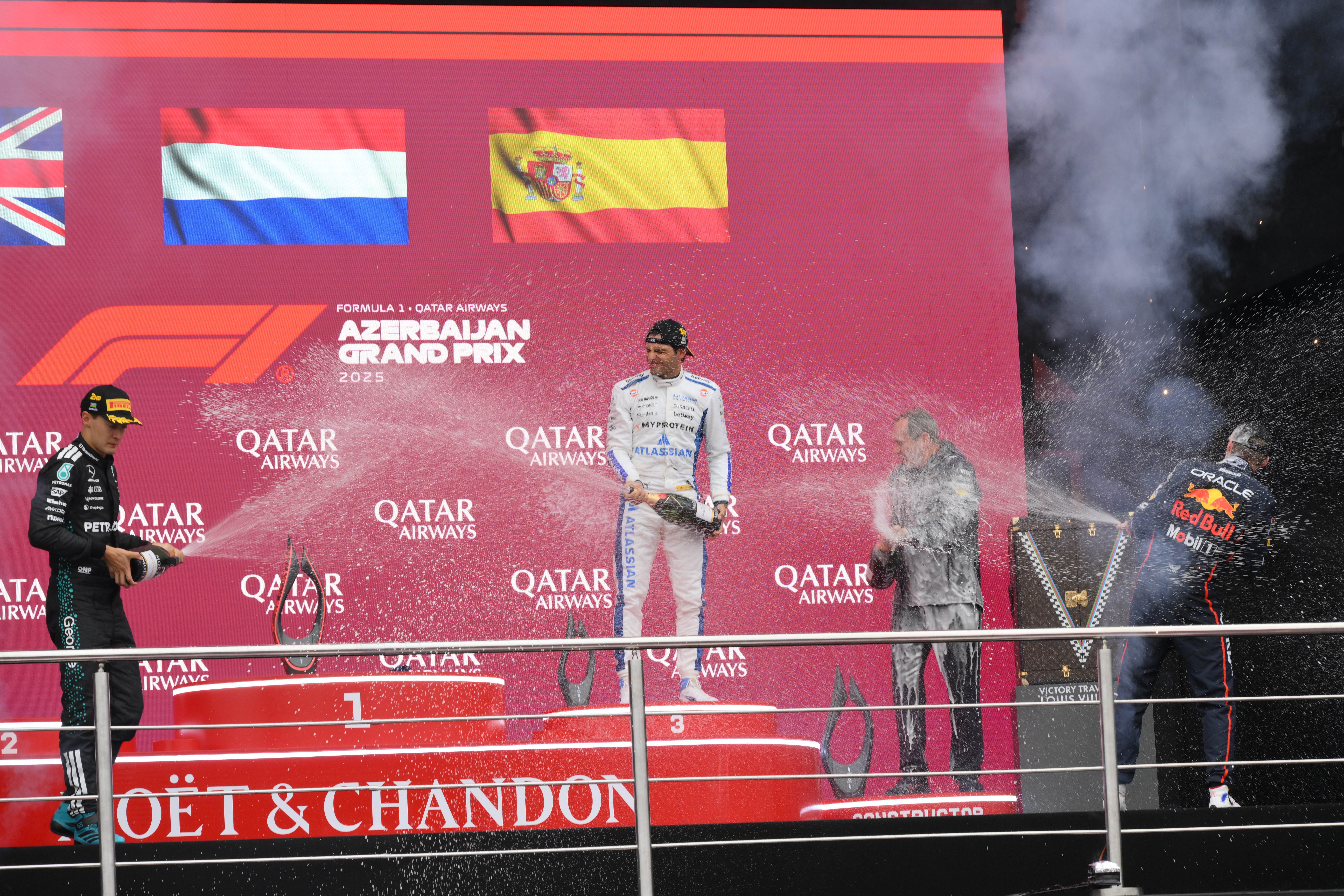 关于红牛二队碾压红牛车队,塞恩斯统治全场的信息 关于红牛二队碾压红牛车队,塞恩斯统治全场的信息