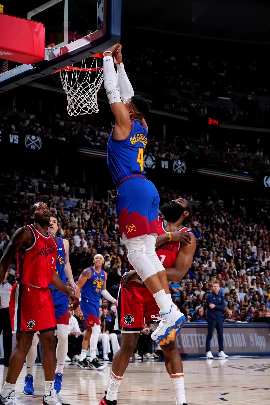 关于爵士大胜奇才,掘金遭遇六连败困境!的信息 关于爵士大胜奇才,掘金遭遇六连败困境!的信息