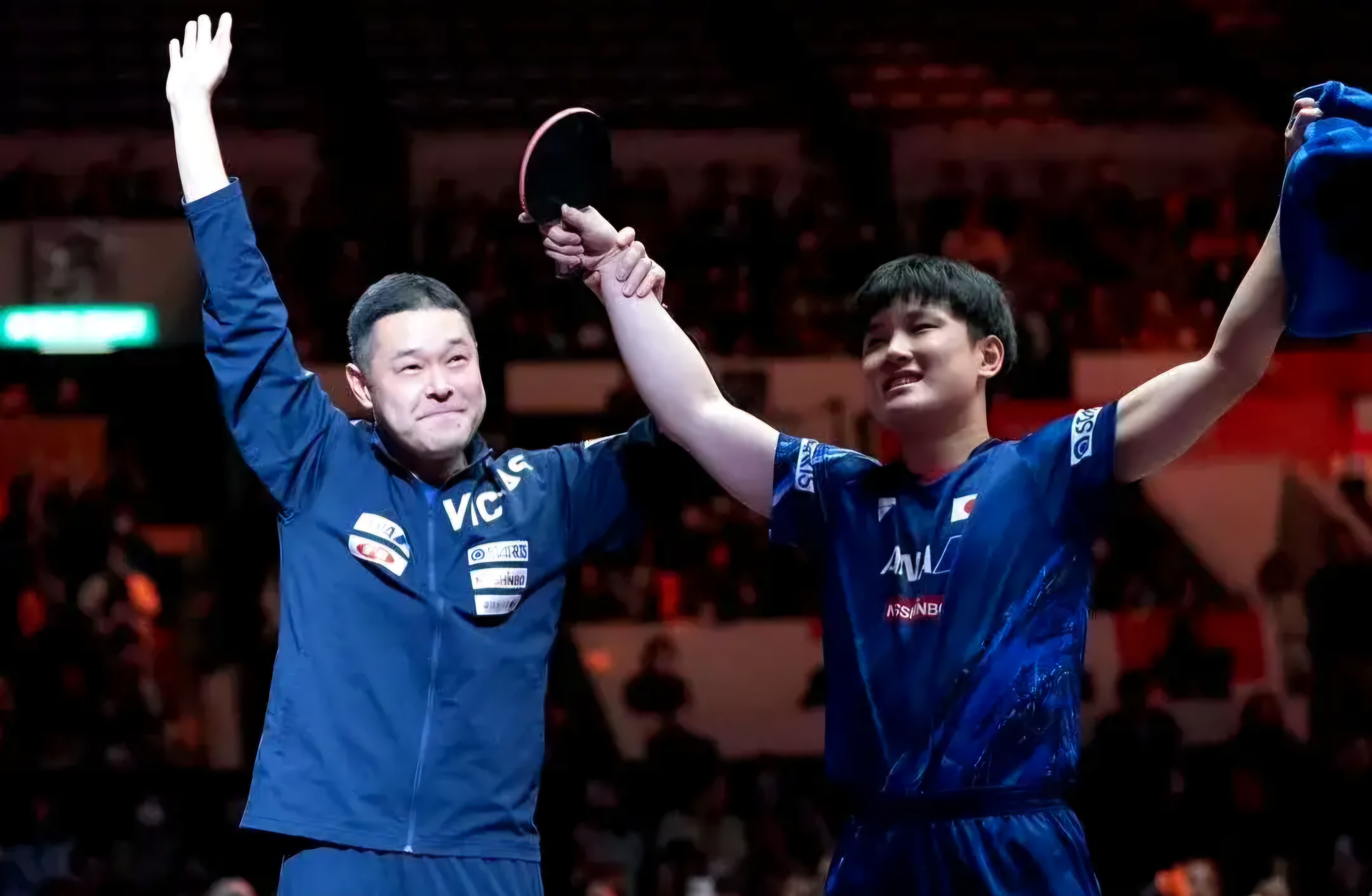 包含日本乒乓球队绝杀法国乒乓球队，张本智和爆发神勇的词条