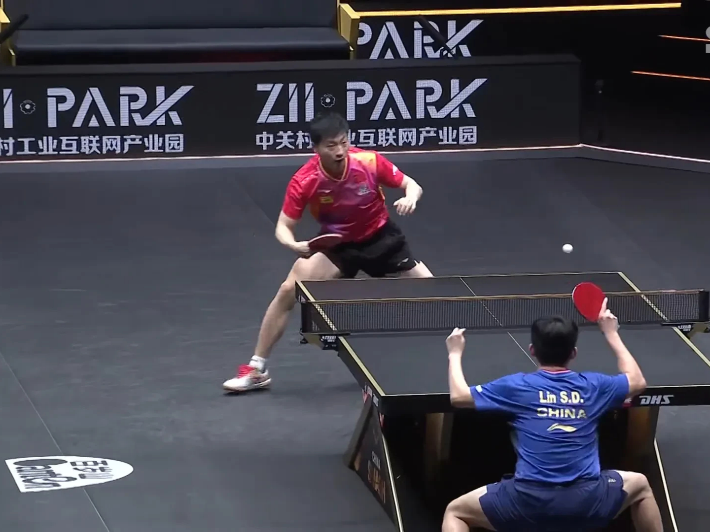 包含法国乒乓球队绝杀英国乒乓球队，许昕完成帽子戏法的词条