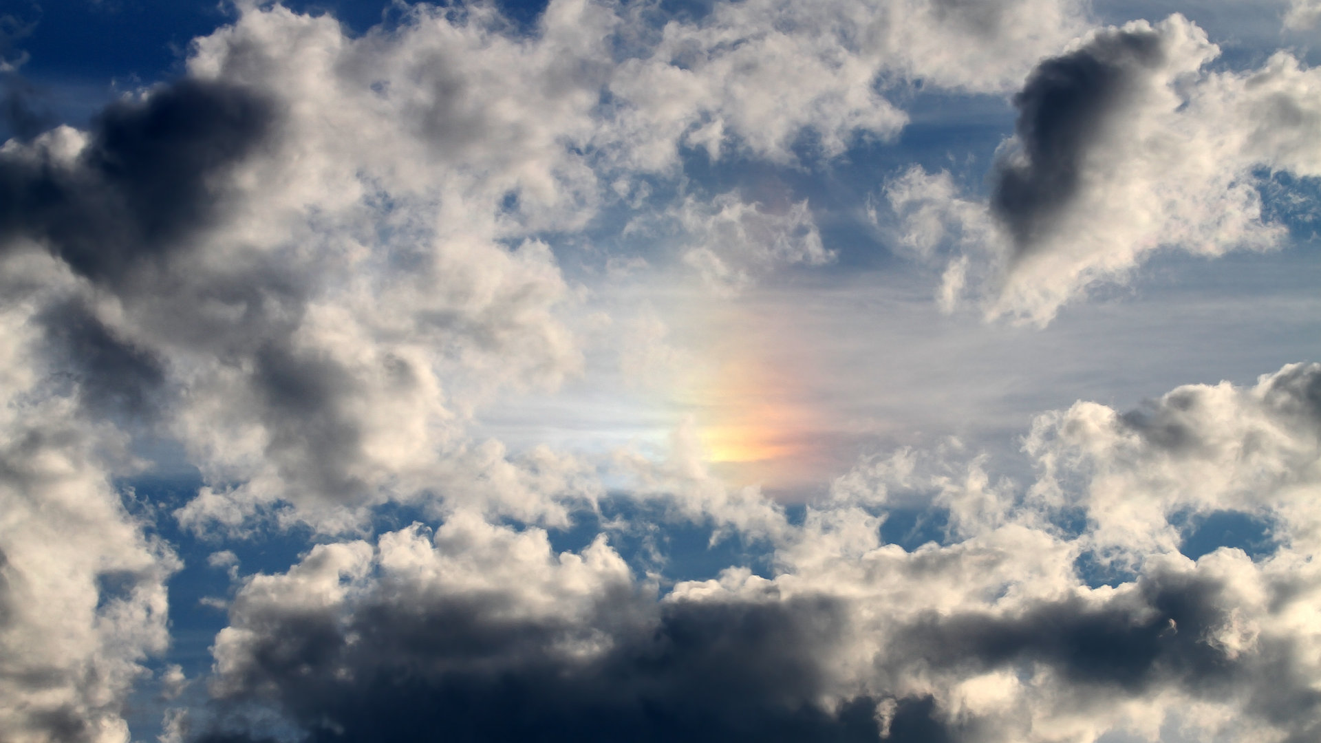 布伦森爆发，深圳队正面击溃火箭，一场跨越时空的篮球对话