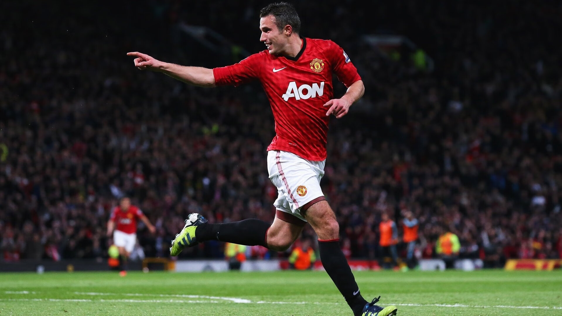 贝林厄姆一手掌控比赛走势，丹麦生死战力克西班牙