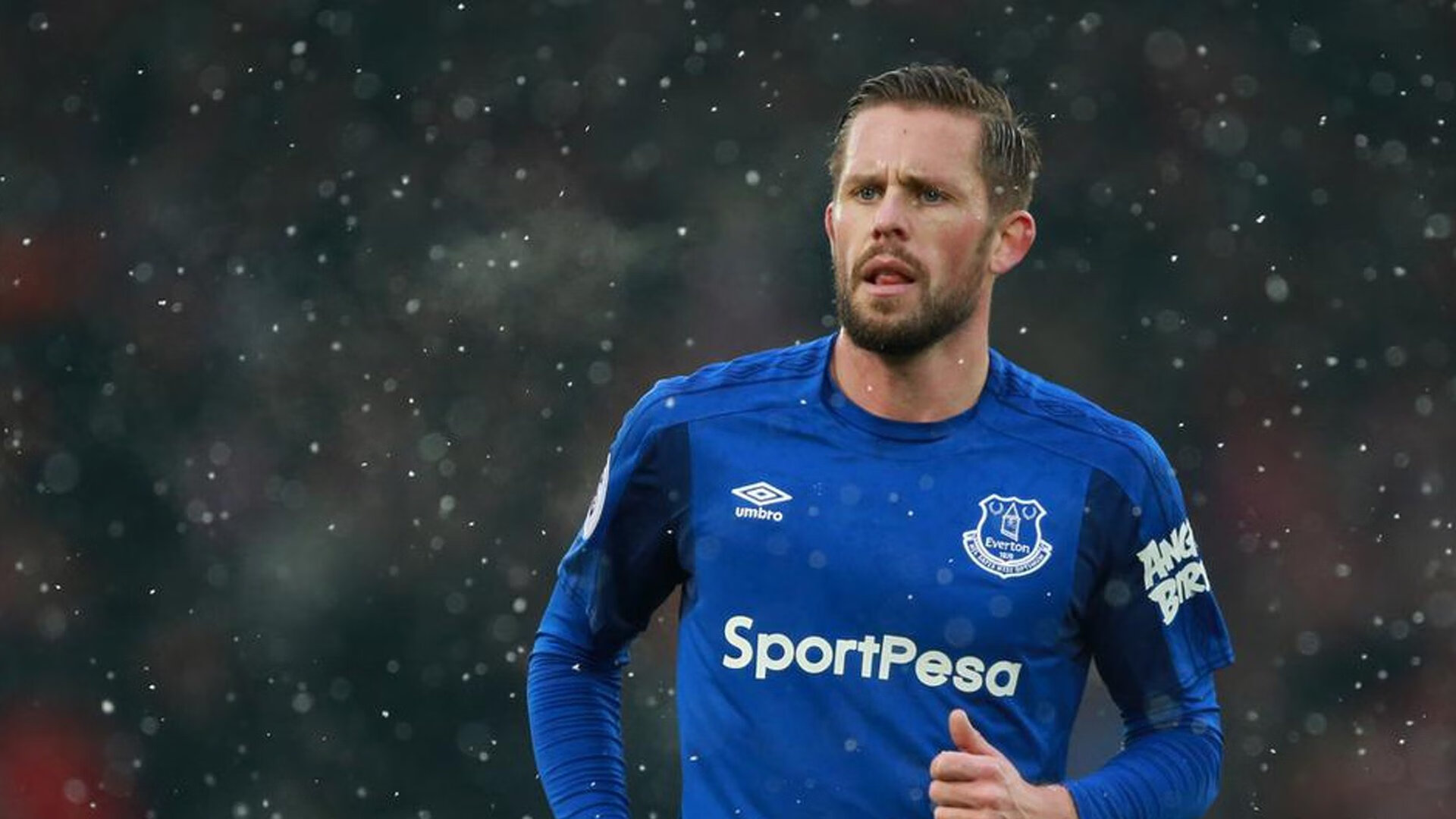 欧冠半决赛之夜,伦纳德全场最佳无争议,当篮球巨星闪耀绿茵场