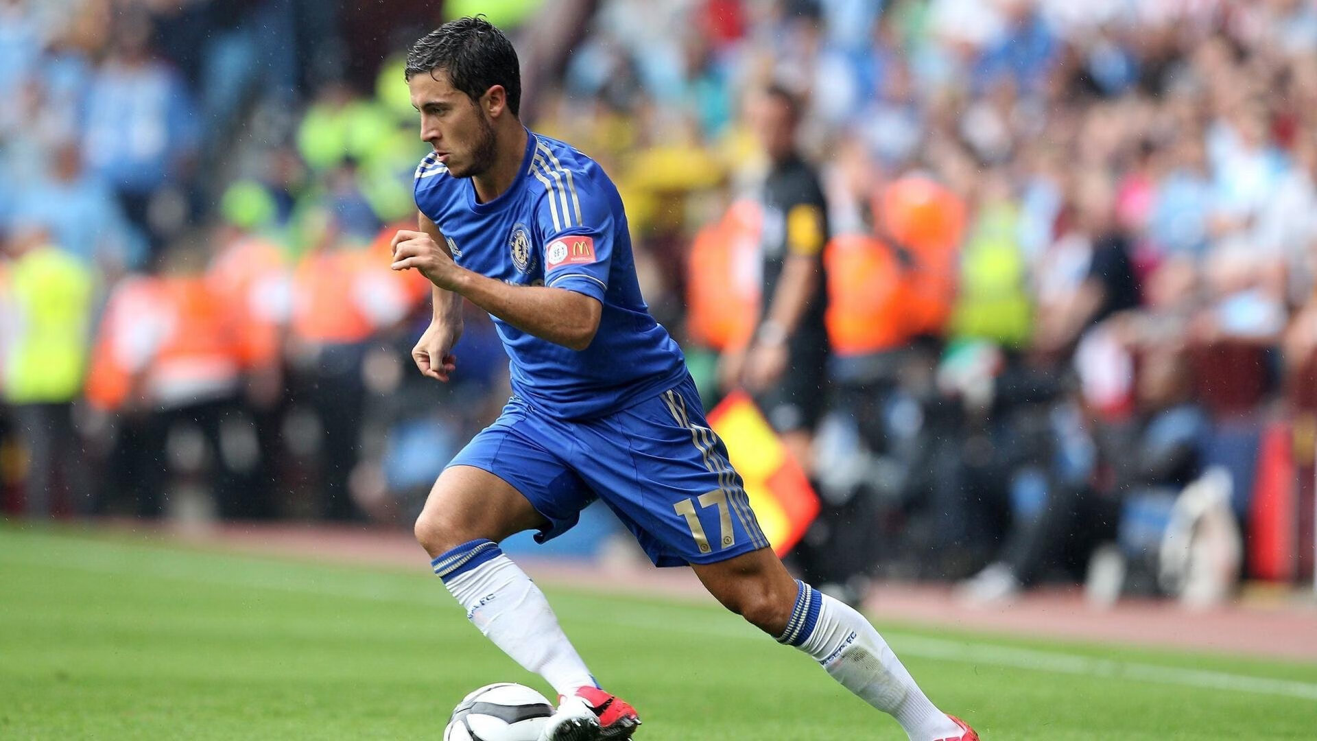 非洲雄狮的怒吼，喀麦隆新星闪耀欧洲，萨拉赫关键一击定乾坤